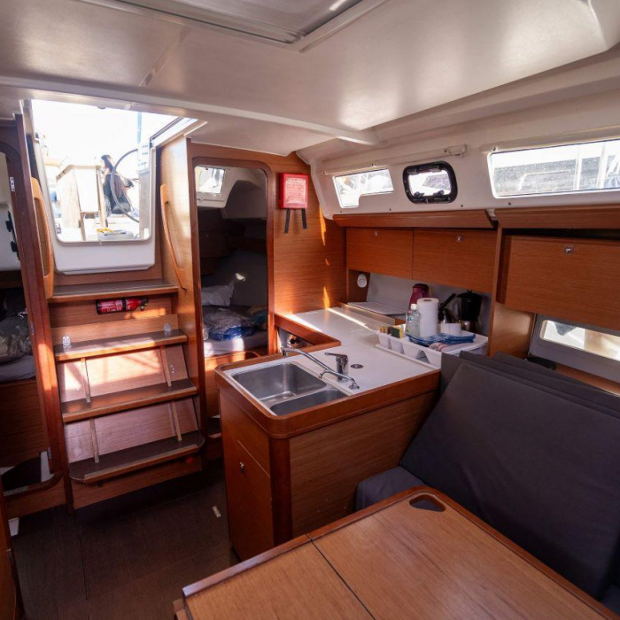 TITI LOLO III | Dufour 360 Liberty photo 8