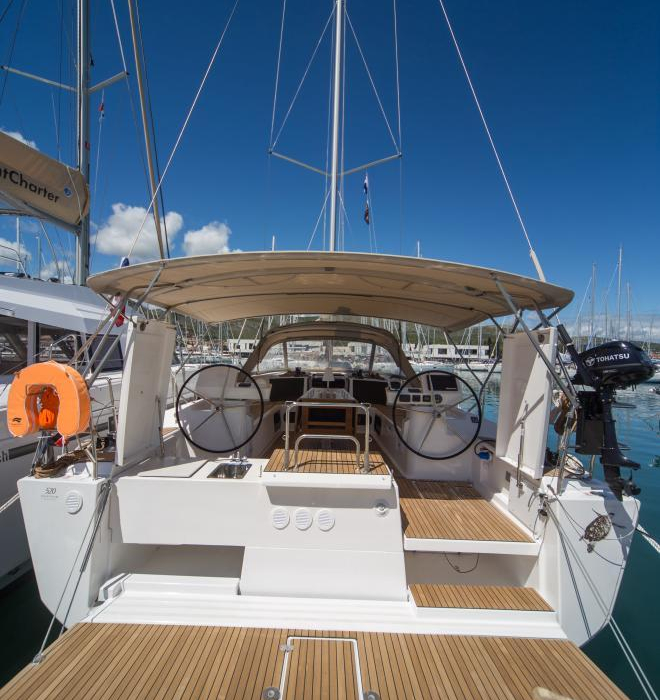 Houat | Dufour 520 GL photo 18