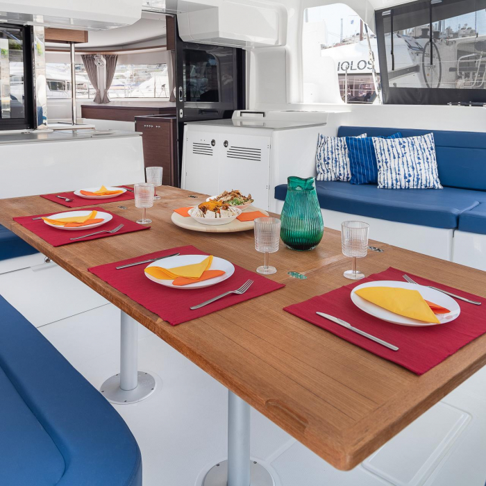 Anastasia | Lagoon 46 photo 5