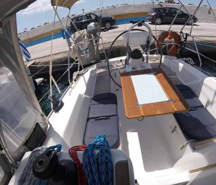 9 Muses | Hanse 342 photo 2