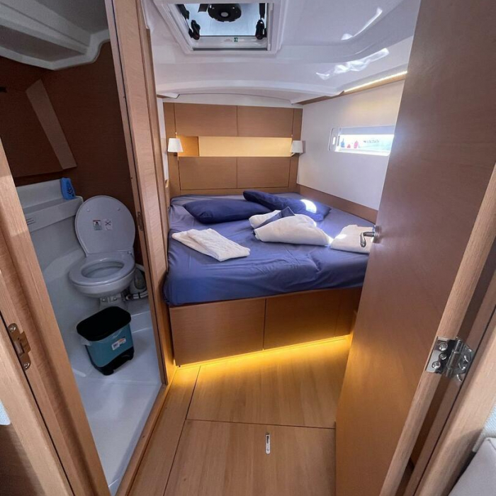 Brasilia | Sun Odyssey 410 photo 9