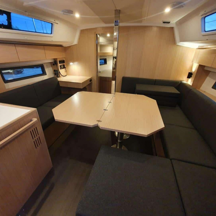 Ermis | Bavaria C42 photo 16