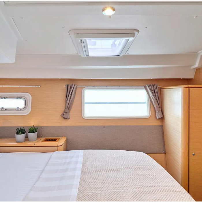 Sophia | Lagoon 50 photo 4