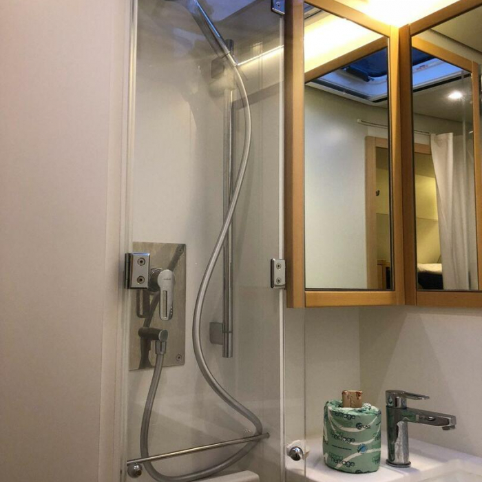 Watteau | Lagoon 52 photo 11