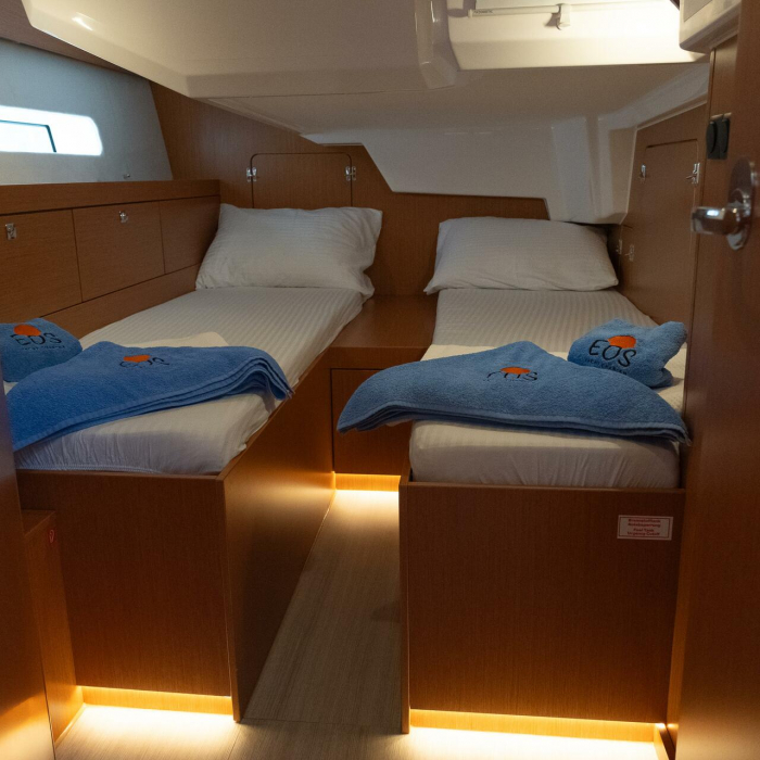 Arke | Bavaria C46 photo 9