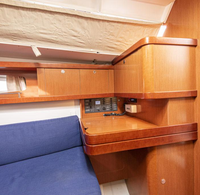 Rebecca | Oceanis 34 photo 7