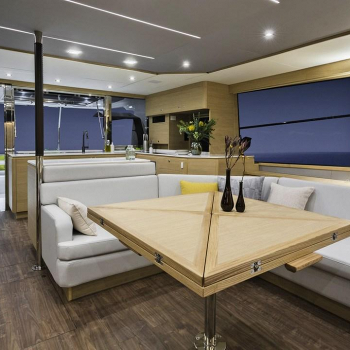 By My Side | Aquila 54 photo 8