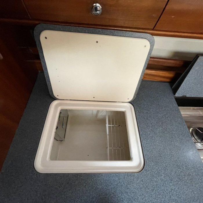 Mirna | Bavaria 44 photo 11