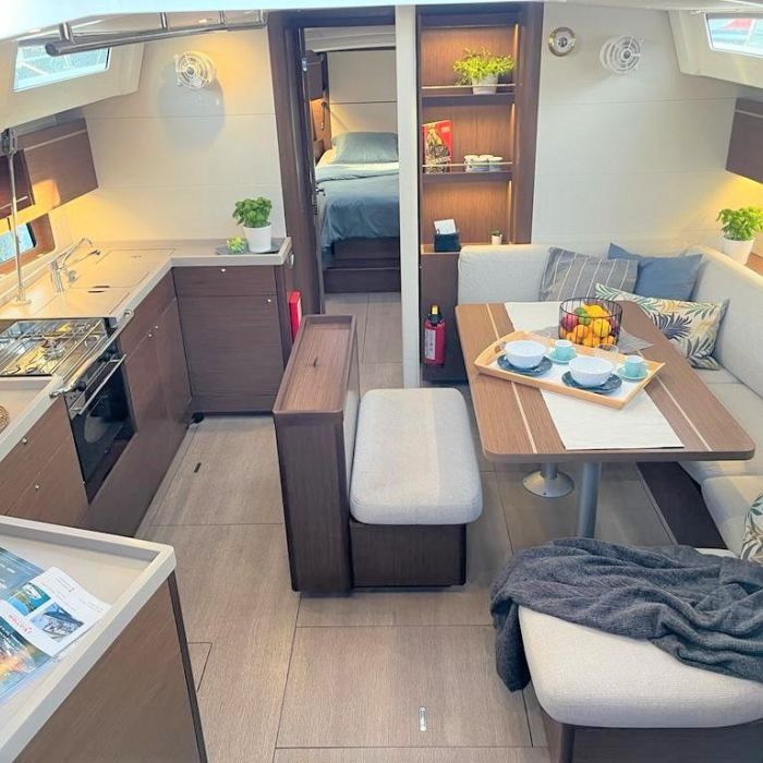 Nauti Buoy | Oceanis 46.1 photo 11