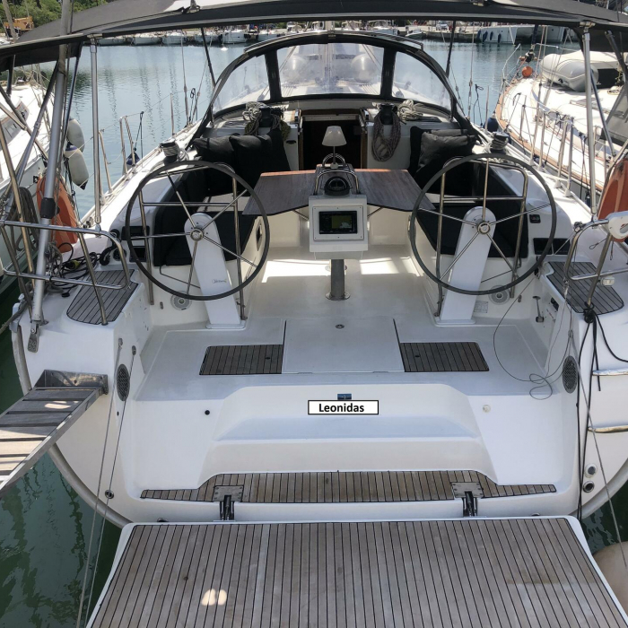 Leonidas Bavaria 46 Cruiser | Bavaria 46 Cruiser photo 2