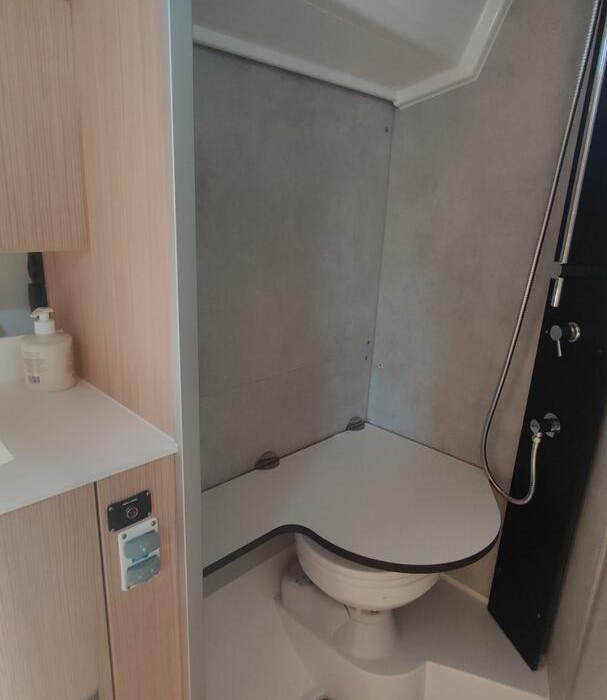 Celestia | Bavaria C42 photo 4