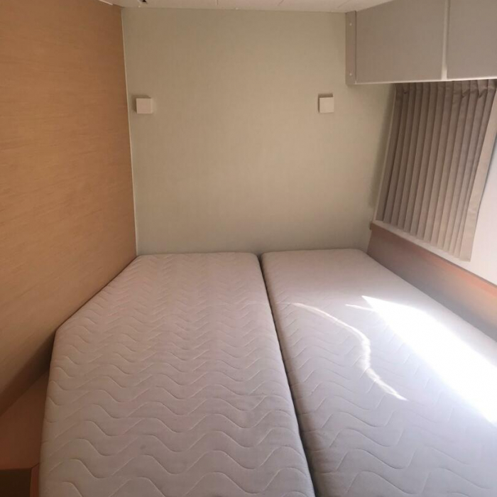 Nyami Nyami | Lagoon 42 photo 10