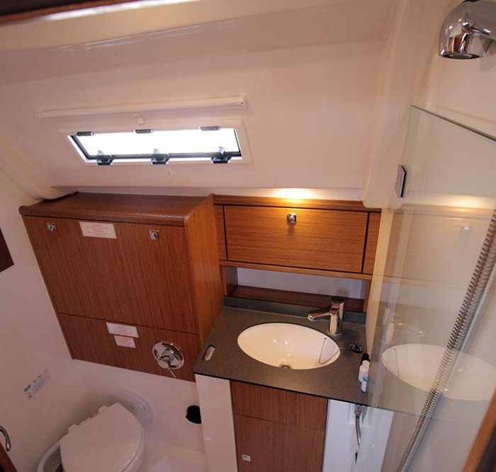 Firewall | Bavaria cruiser 51 photo 15
