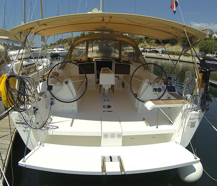 Sv. Ivan | Dufour 382 GL photo 2