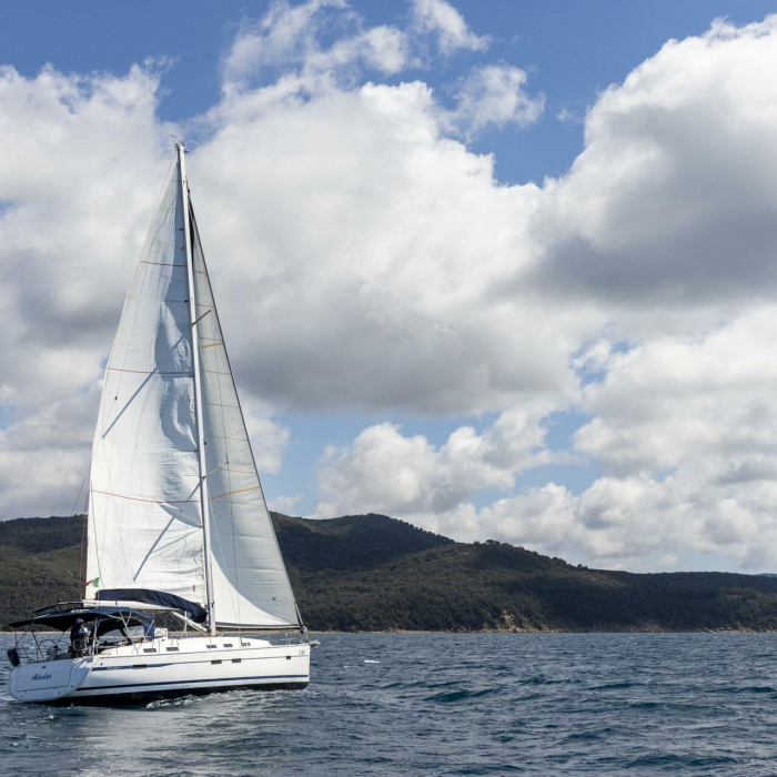 Aladar - Solar Panel | Bavaria Cruiser 50 photo 7