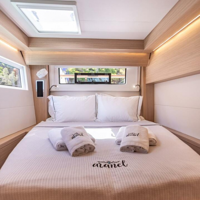 Aranel | Lagoon 51 photo 27