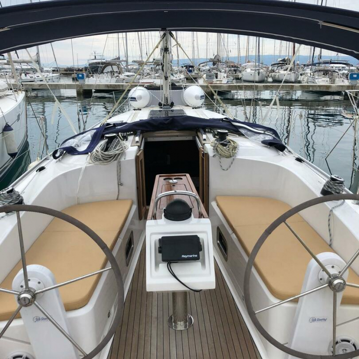 Lana 3 | Bavaria Cruiser 37 photo 1