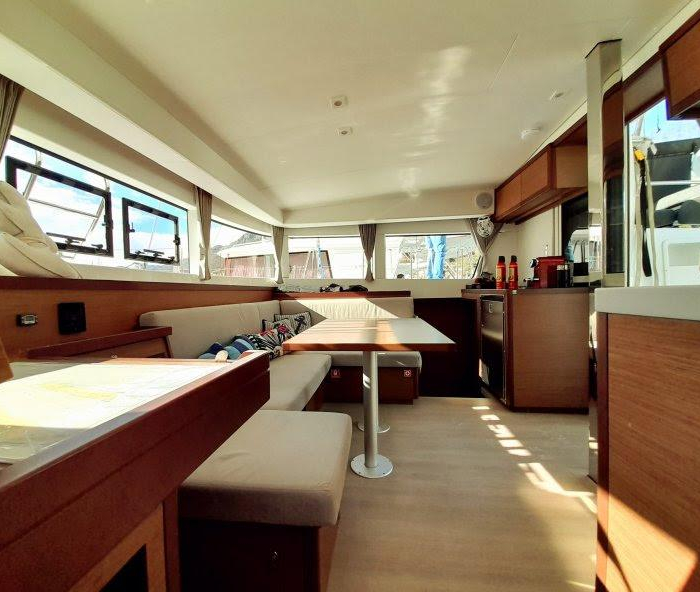 Heroina | Lagoon 40 photo 7