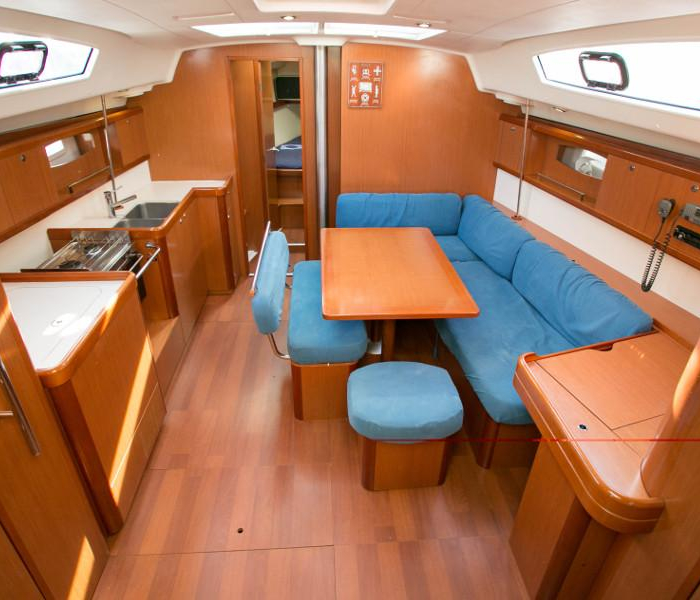 Orsa Maggiore | Oceanis 43 photo 5