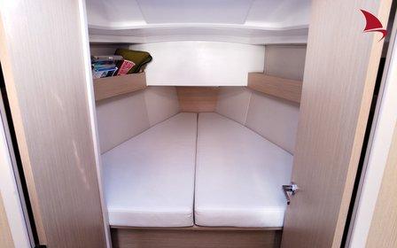 Amour | Oceanis 30.1 photo 17