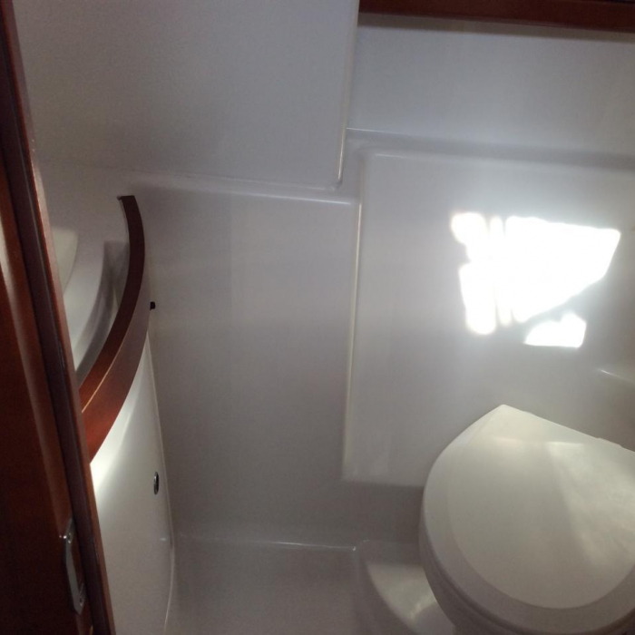 Seacret | Oceanis 43 photo 3