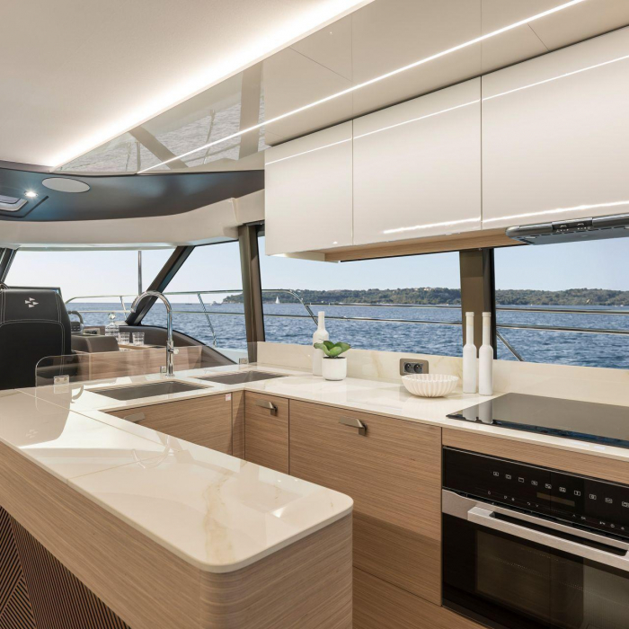 Main | Prestige M48 photo 6