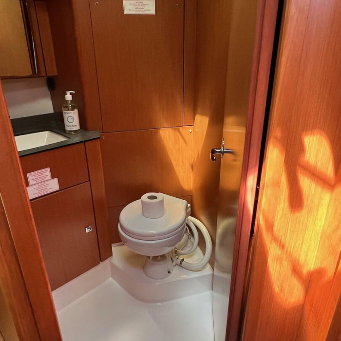 Enja | Bavaria Cruiser 41 photo 2