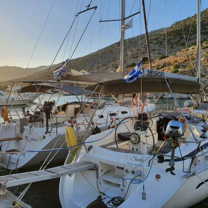 Siesta | Bavaria 38 photo 4