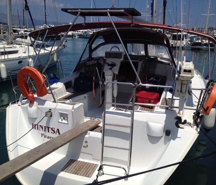 Hinitsa | Oceanis 393 Clipper photo 1