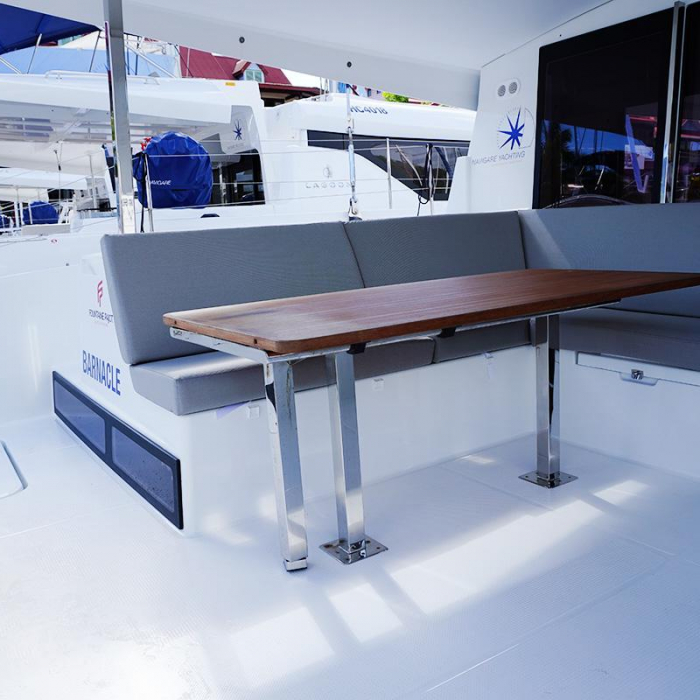 Barnacle | Fountaine Pajot Isla 40 photo 20