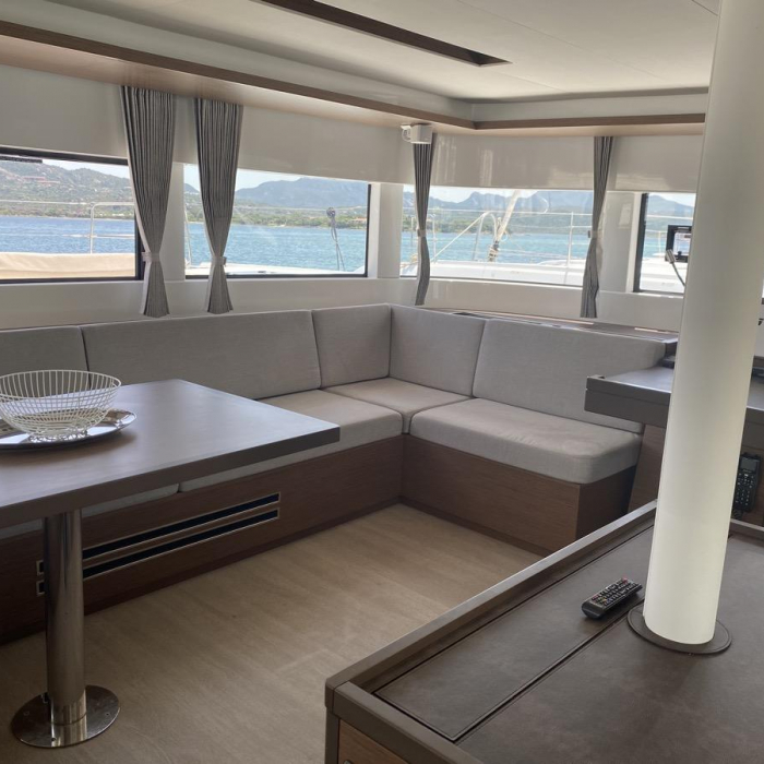 Croda Rossa | Lagoon 50 photo 51