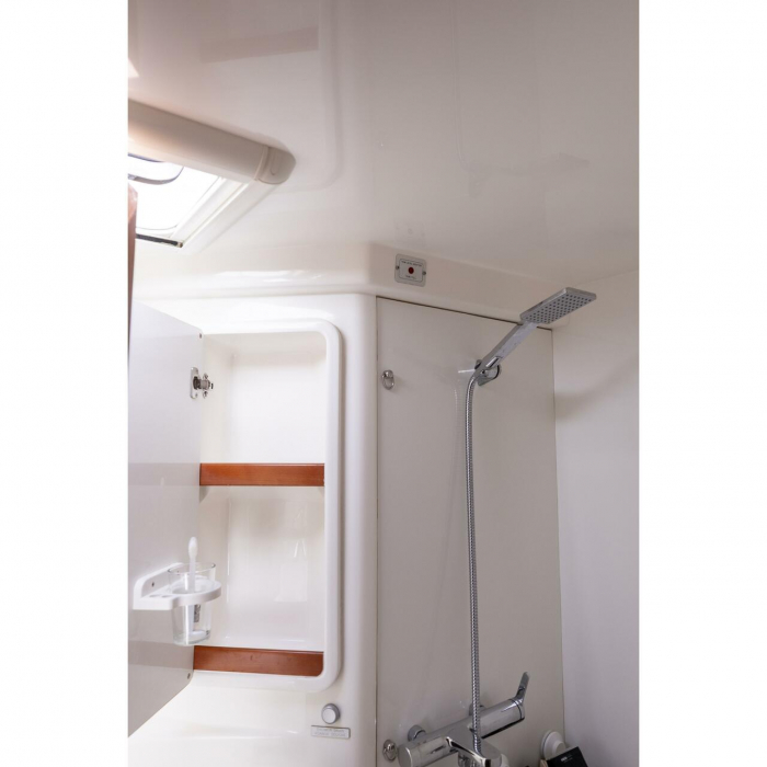 Tongaroa | Leopard 44 photo 9