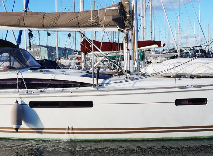 Christianna 12 | Jeanneau 53 photo 1