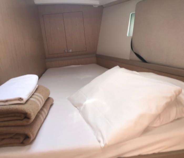 Alphard | Oceanis 45 photo 7