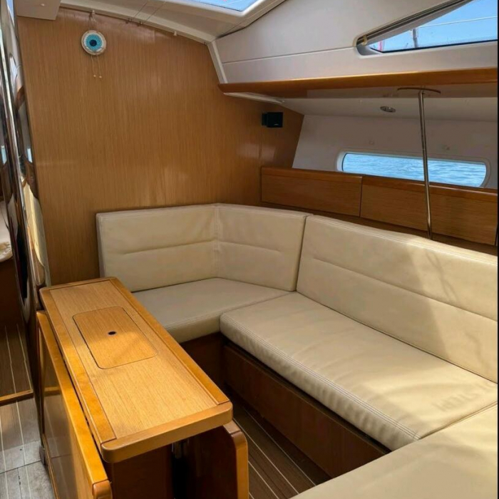 Freya | Sun Odyssey 42DS photo 9