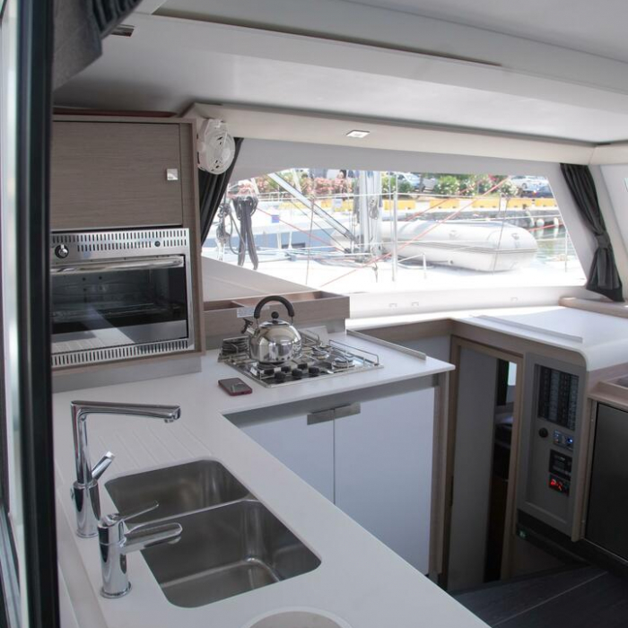 Anasa | Fountaine Pajot Isla 40 - Quatuor photo 28