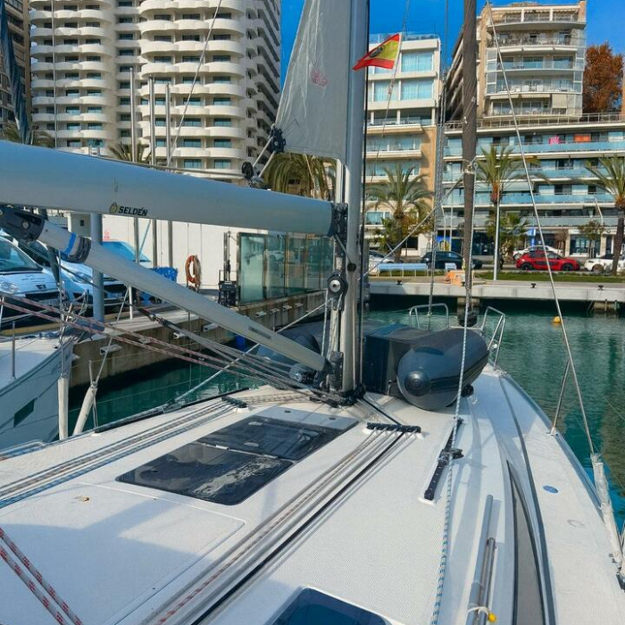 Bintan | Bavaria Cruiser 41 photo 1