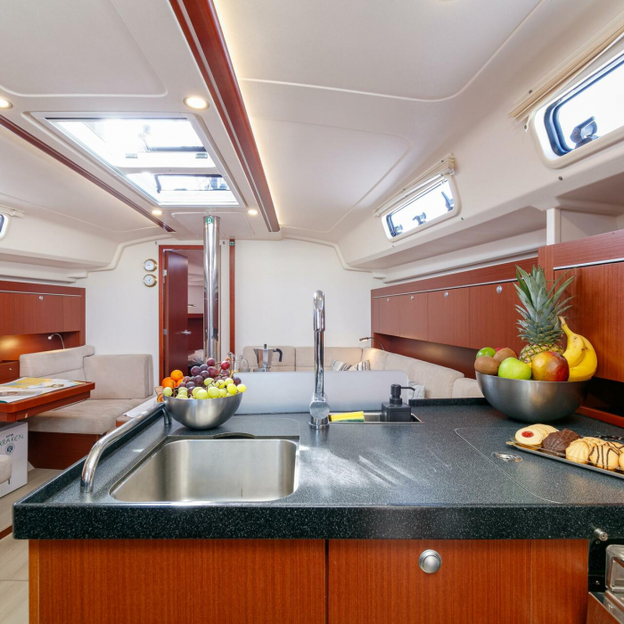Kraken | Hanse 415 photo 17