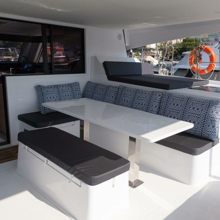 Aura | Aventura 45 photo 13