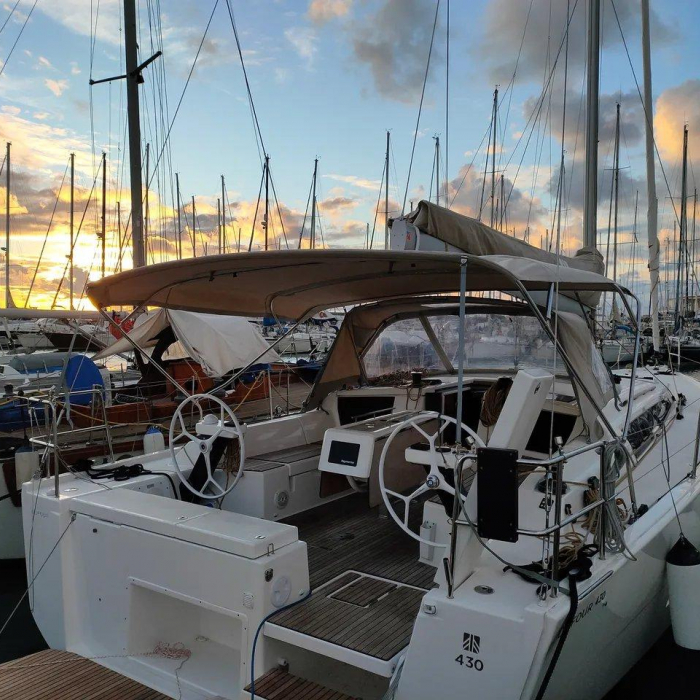 Malime | Dufour 430 GL photo 1