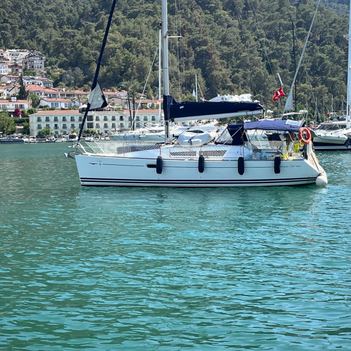 Che | Sun Odyssey 36i photo 6