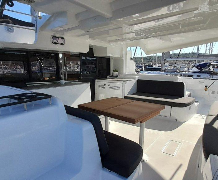 Free Bird II | Lagoon 46 OW photo 8