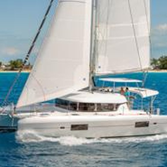 BONA NOVA | Lagoon 420 photo 3