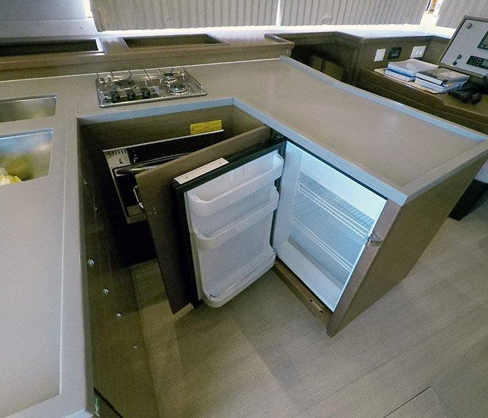 Zuzo II | Lagoon 450 photo 13