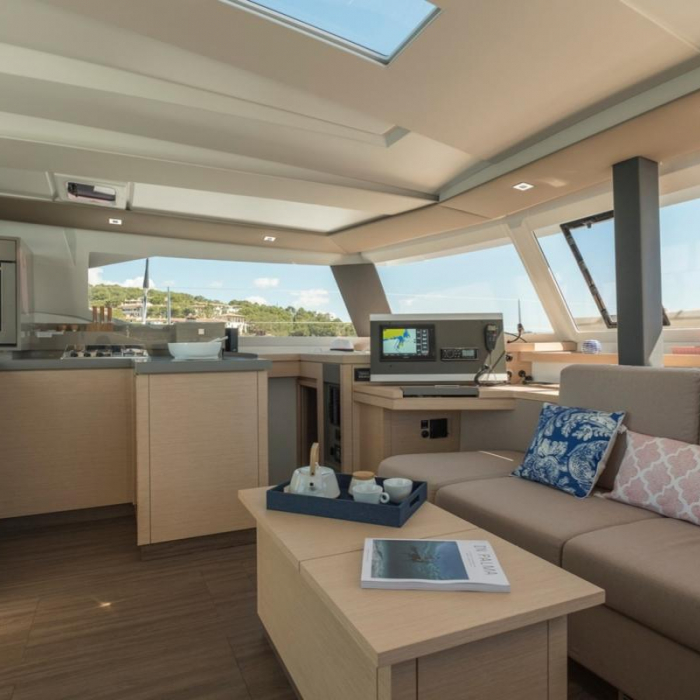 Sirius 1 | Fountaine Pajot Astrea 42 photo 12