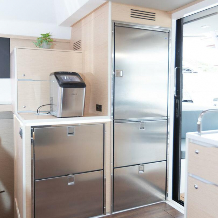 KAJSA KAVAT new 2024 (air condition, generator, water maker, flybridge) | Cervetti 44 photo 4