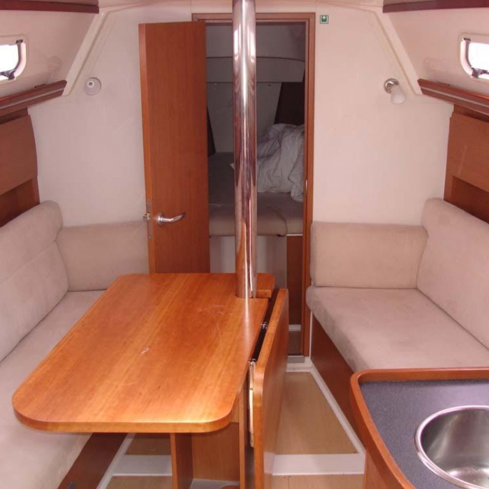 Selini | Hanse 325 photo 2