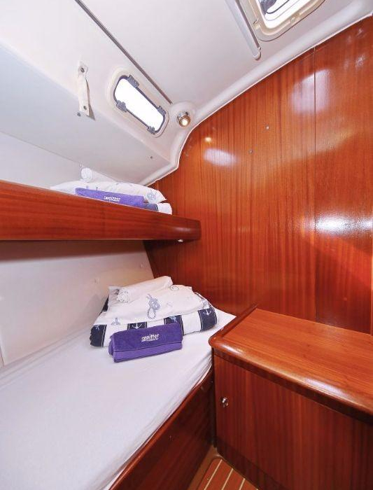 Scorpion | Bavaria 44 photo 6