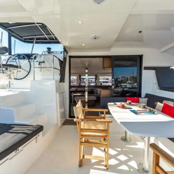 Fantasea | Lagoon 42 photo 4