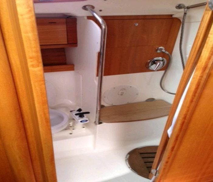 Martina | Bavaria 39 Cruiser photo 9